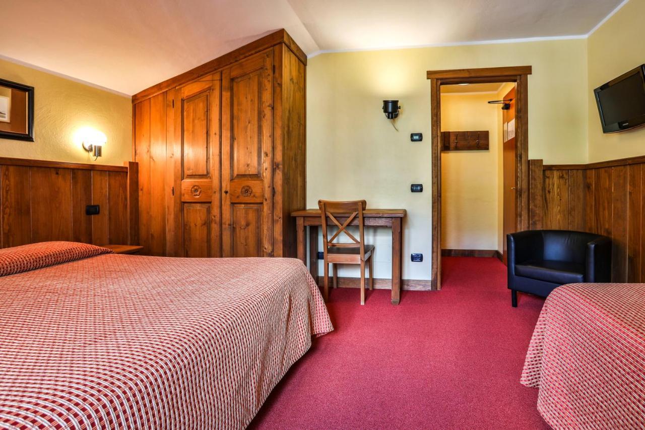 Hotel Crampon Courmayeur Exterior foto