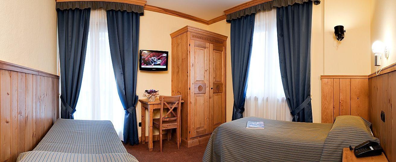 Hotel Crampon Courmayeur Exterior foto