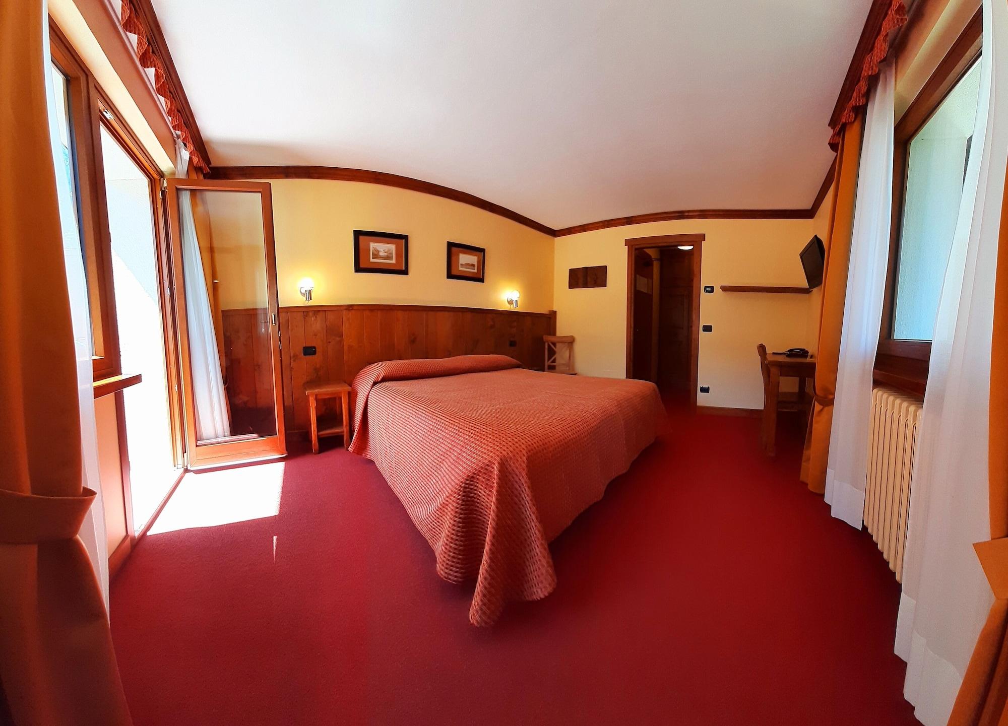 Hotel Crampon Courmayeur Exterior foto