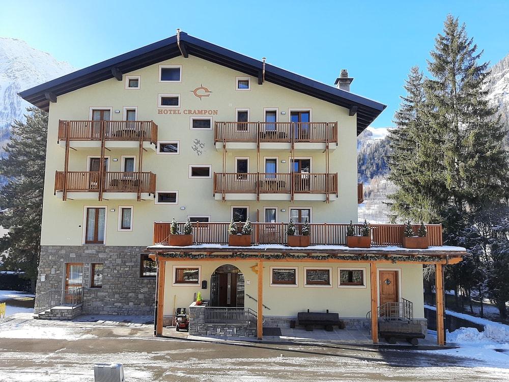 Hotel Crampon Courmayeur Exterior foto